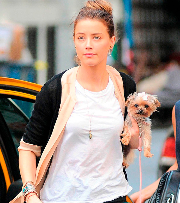 Amber Heard без макияжа