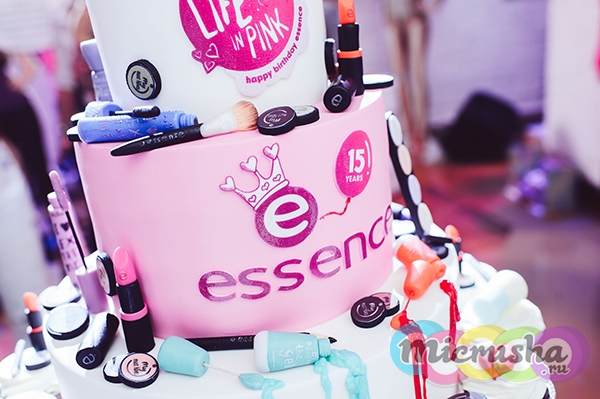 косметика essence