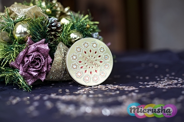 By Terry Preciosity Flash Light Dual Compact