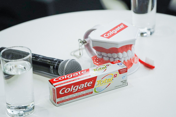 Colgate Total